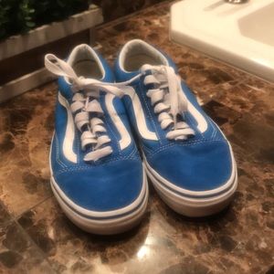 Old skool  Size 8 blue suede Vans